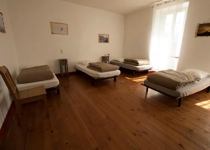 D'etape Les Diligences Inn