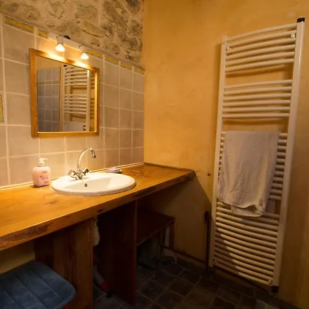 D'etape Les Diligences 宾馆 *