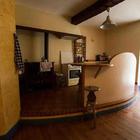 D'etape Les Diligences 宾馆